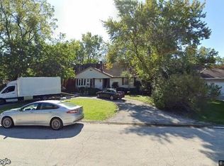 725 195th St, Chicago Heights, IL 60411