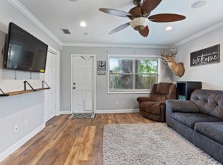 648 5th St SW, Vero Beach, FL 32962