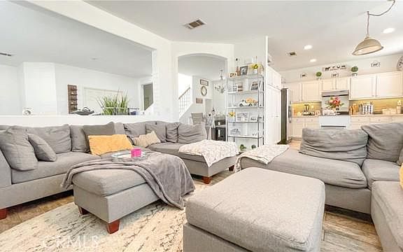 4th image of 11914 Stovall Way