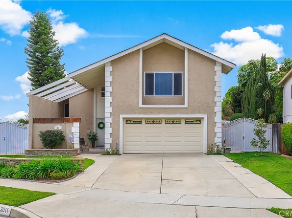 3011 Heather Dr, Fullerton, CA 92835