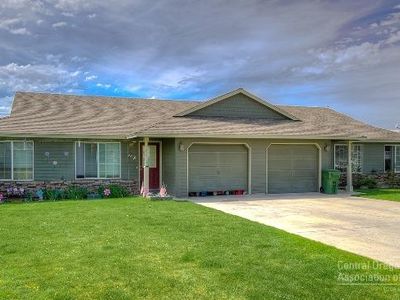 208 E Sage Ln, Culver, OR, 97734