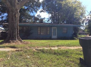 2402 S Roosevelt St, Lake Charles, LA 70607