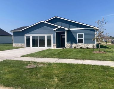 1337 Robin Dr, McPherson, KS, 67460