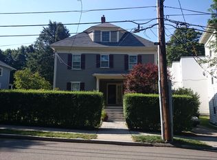 128 Middlesex Rd, Newton, MA 02467
