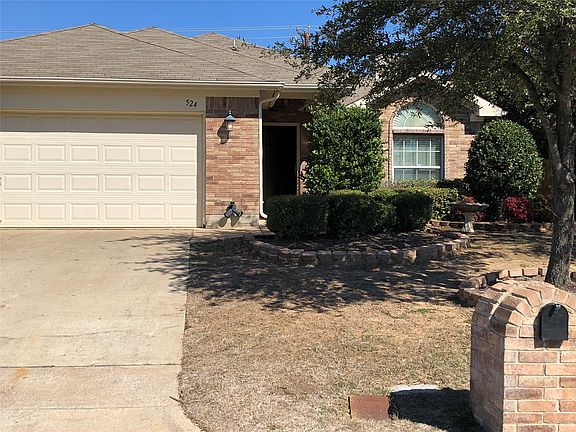 3rd image of 524 Caravan Dr