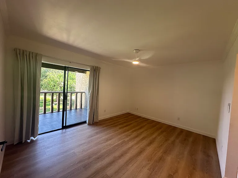 8649 E Royal Palm Rd #204 — Photo 13