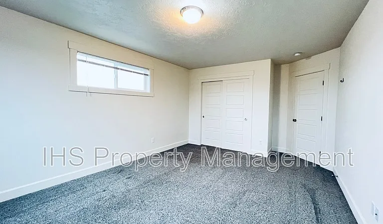 9801 Silverbright Dr — Photo 22