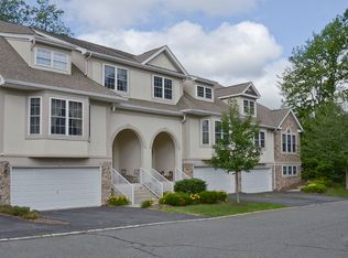 99 Henning Ter, Denville, NJ 07834