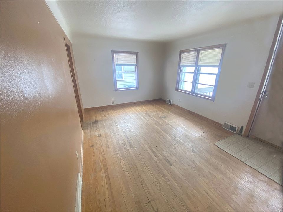 3005 Indianola Ave, Des Moines, IA 50315 Zillow