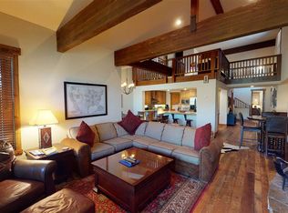 1114 Pyramid Peak Dr APT 1114, Mammoth Lakes, CA 93546