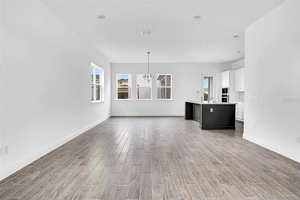 1 bed, 624 sqft, $1,500 — Photo 2