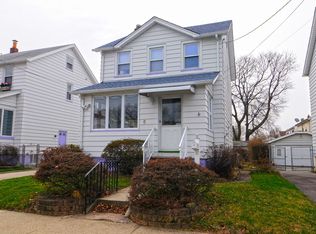 5 E Terrace Ave, Rochelle Park, NJ 07662