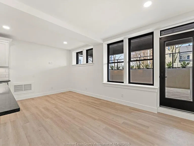 247 Brock St #104 — Photo 17