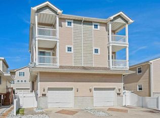 423 W Burk Ave #B, Wildwood, NJ 08260