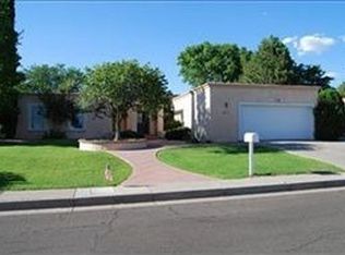 7433 El Morro Rd NE, Albuquerque, NM 87109