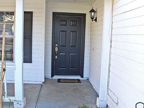 3rd image of 6549 Steven Way