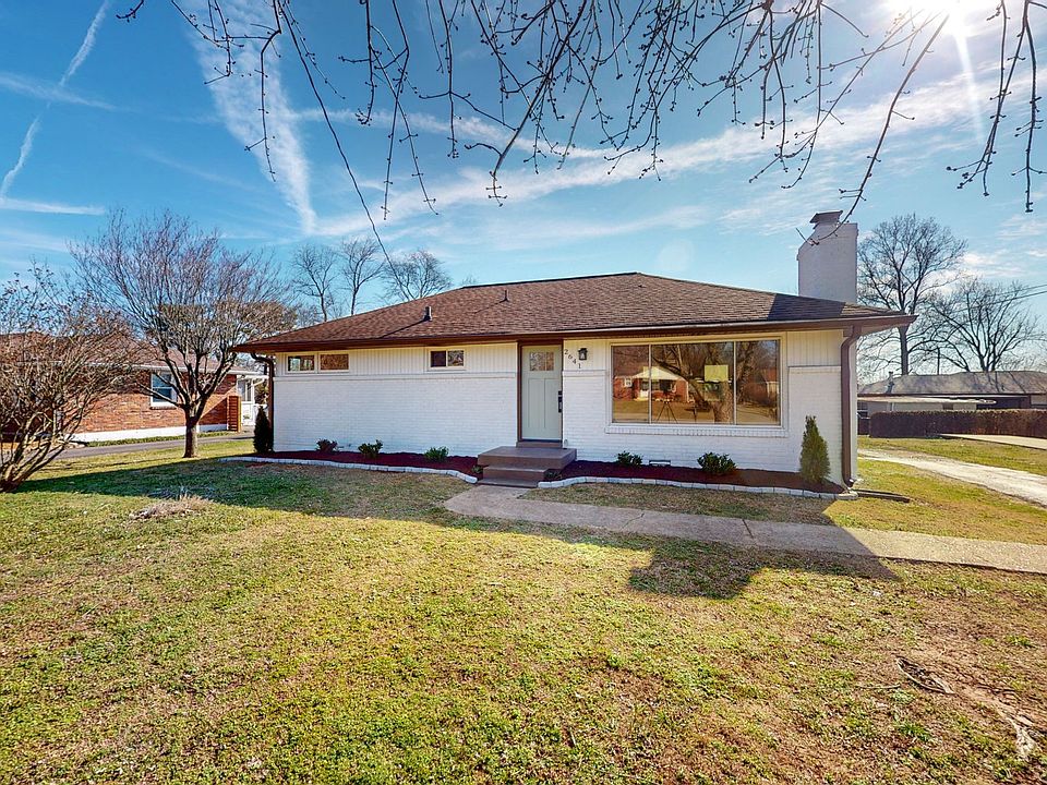 1st image of 2641 Woodberry Dr
