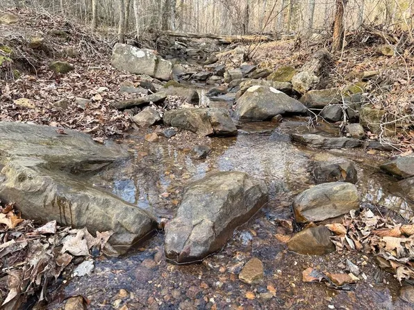 920 Monahan Rd, Mountain View, AR 72560