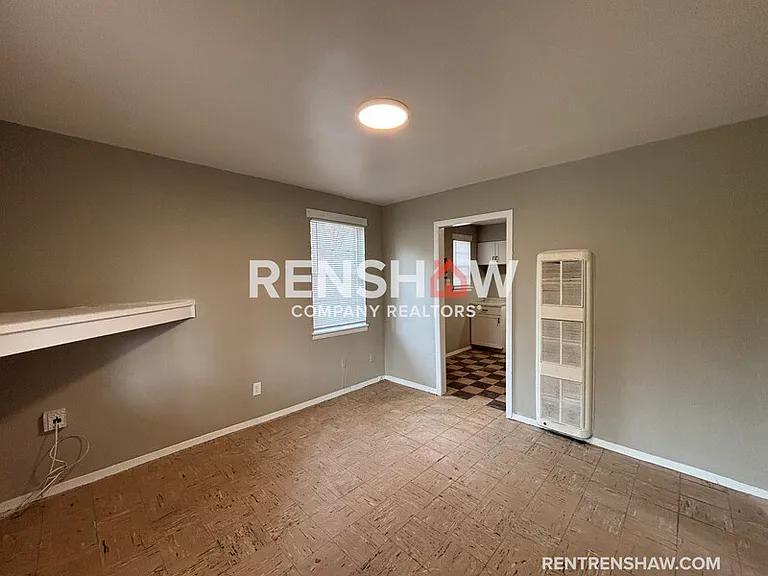 1840 Marjorie St — Photo 7