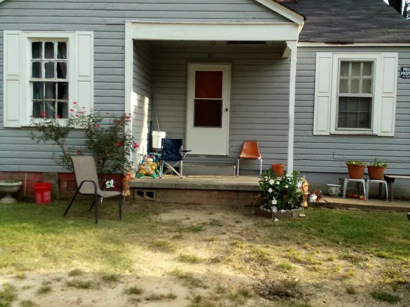 111 Highland St, Aberdeen, MS 39730