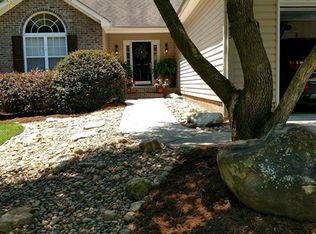 2395 Otis Dellinger Rd, Lincolnton, NC 28092