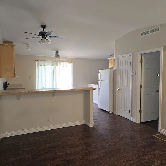 1031 S 900 W — Photo 7