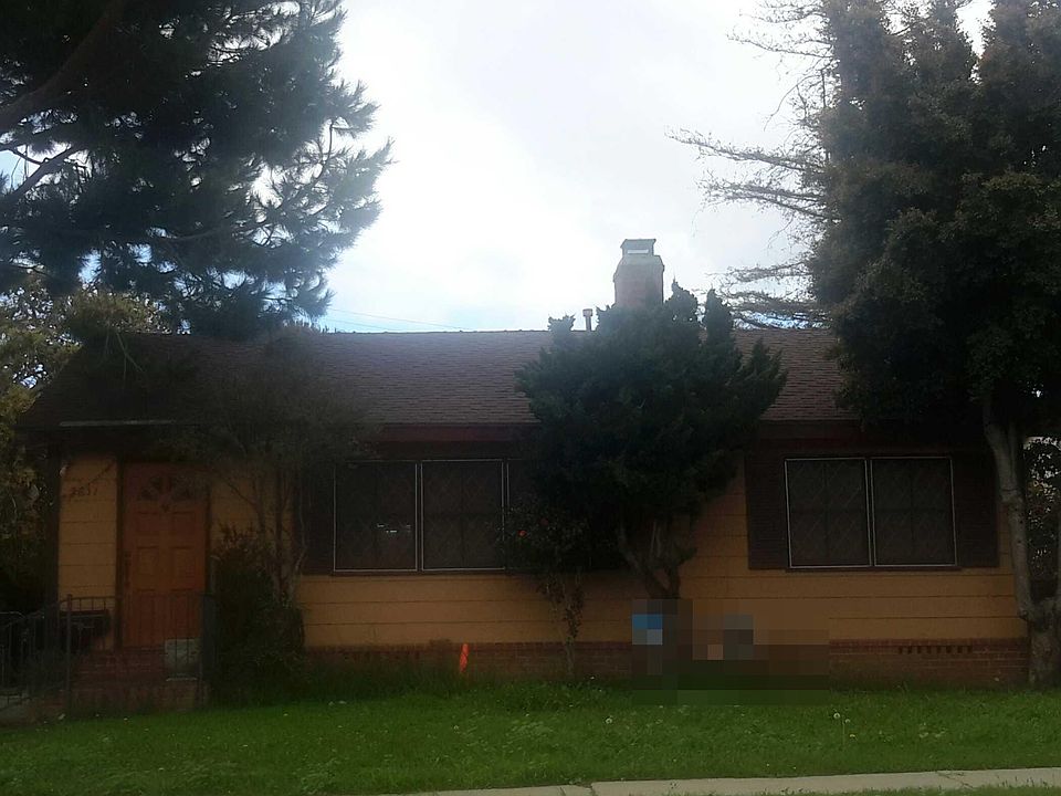 1st image of 2631 Kelton Ave