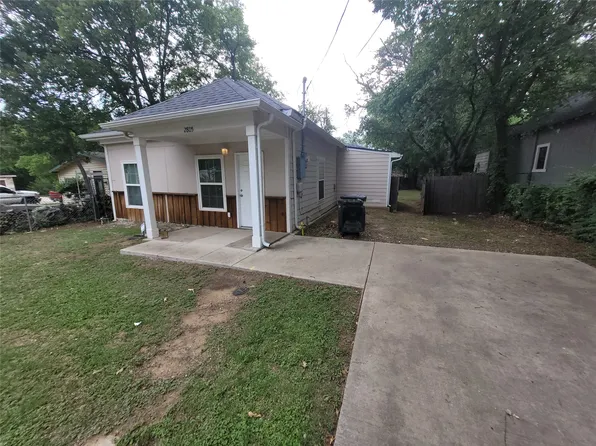 2805 Walker St, Fort Worth, TX 76105