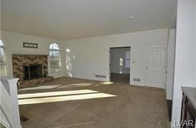 3rd image of 216 Mill Race Dr