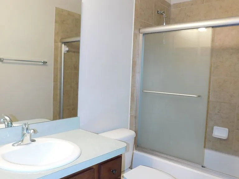 5156 NW 21st Dr — Photo 20