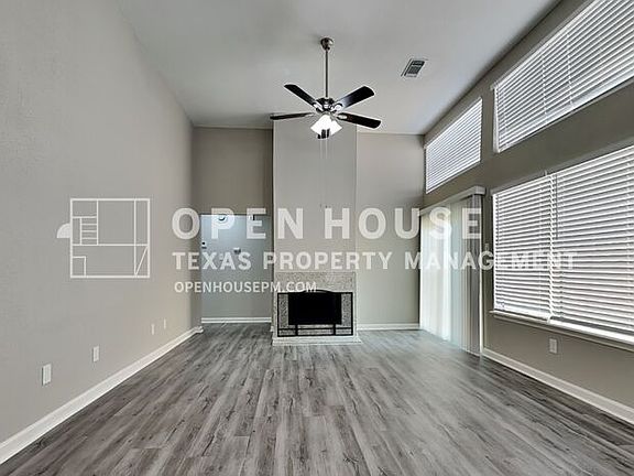 3rd image of 24115 Scrivener Ln