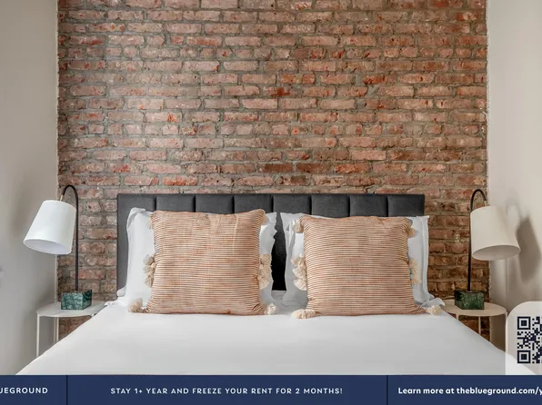 535 Hudson Street image 7 of 13