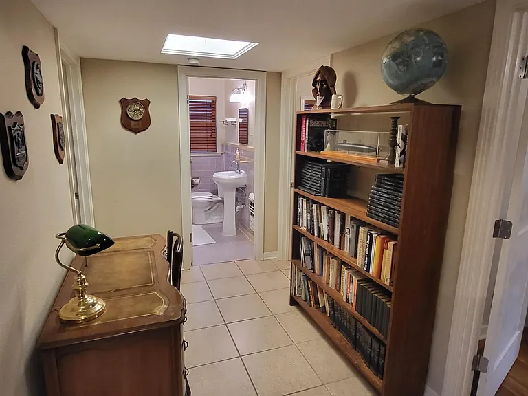 433 Bryn Mawr Dr — Photo 21