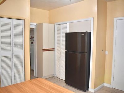 437 SE 2nd St, Hialeah, FL, 33010