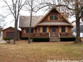 230 S Lakeshore Dr, Blue Eye, MO 65611