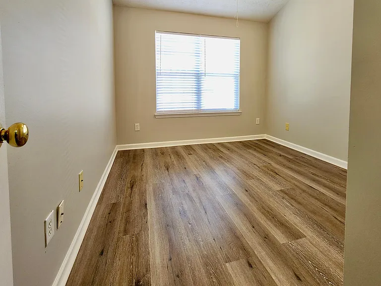 5361 Paramount View Way — Photo 19