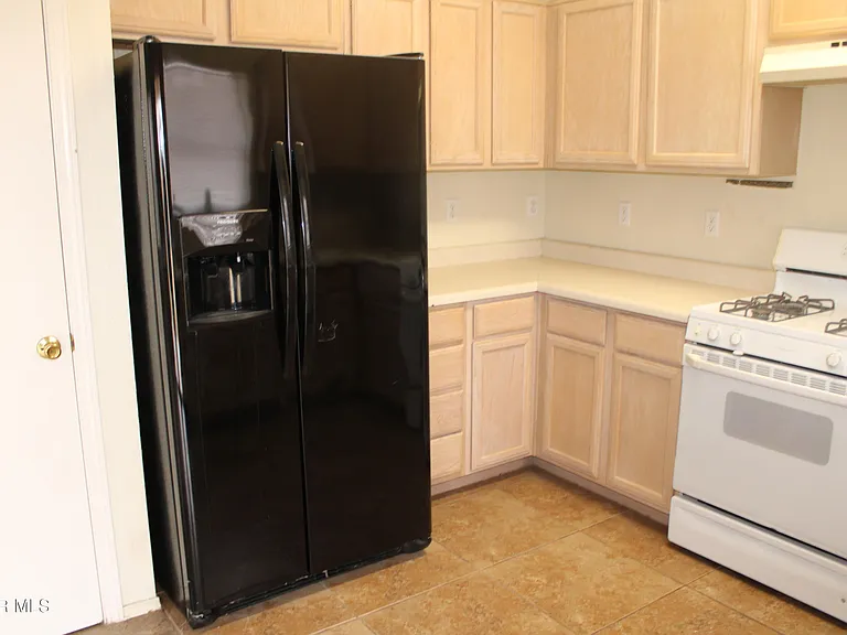 11008 Rogers Hornsby St — Photo 5