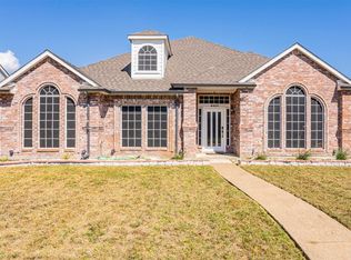 8409 Lake Bend Dr, Rowlett, TX