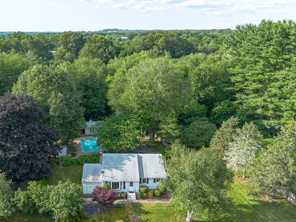 6 Winton Road, East Windsor, CT 06088
