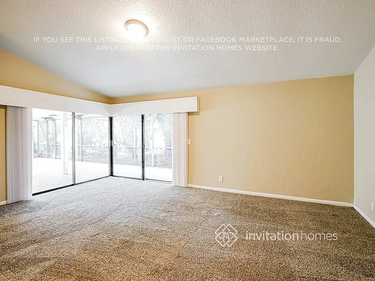 7045 Golf Pointe Cir — Photo 8