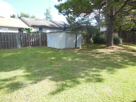 3rd image of 2854 Sun Valley Ct #A