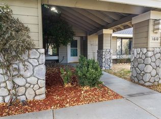 1610 Arapahoe Cir, Bishop, CA 93514