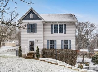 4606 Colvin Ct, Pittsburgh, PA 15236