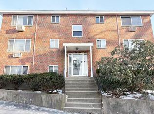 6 Norumbega Ter #10, Waltham, MA 02453