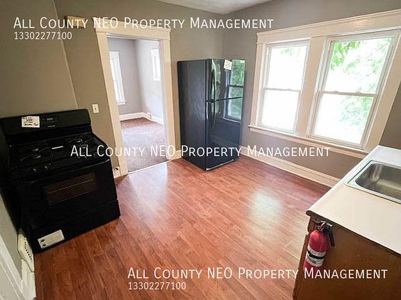 5th image of 9801 Raymond Ave #Up