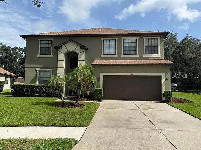 5 bed, 3.5 bath, 3634 sqft, $3,600 — Photo 3