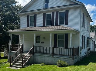 179 Walker St, Ronceverte, WV 24970