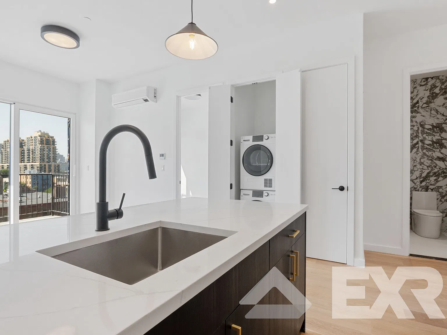 11-14 35th Avenue — Photo 4