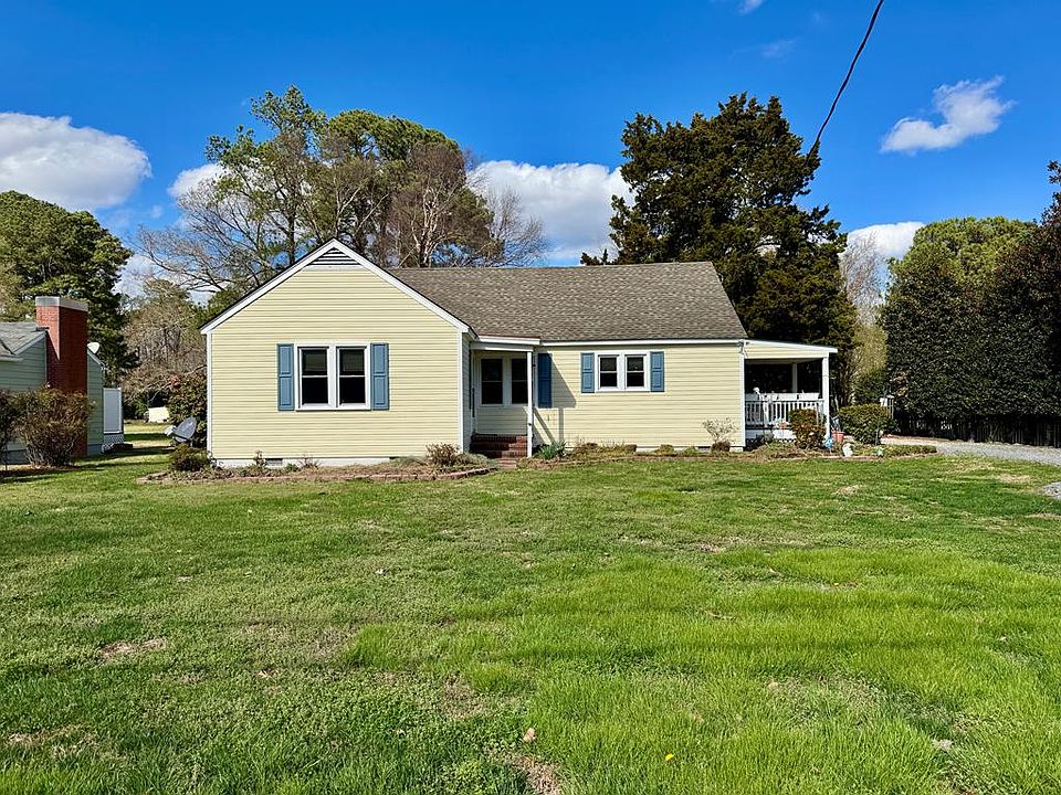 1st image of 182 King Carter Dr