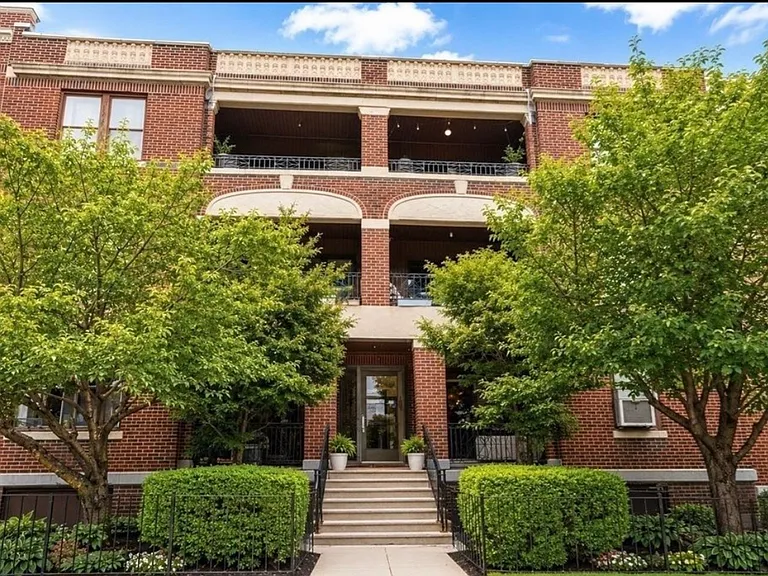 311 Summit Ave #8 — Photo 9